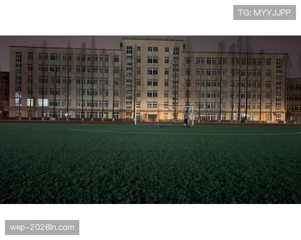 任意球必须在距犯规地点至少9.15米处执行的规则解析