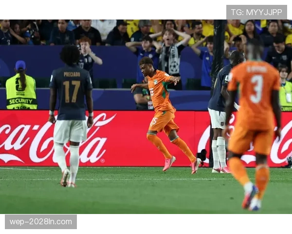 科特迪瓦1-0厄瓜多尔回顾:E组首轮关键胜利 科特迪瓦1-0厄瓜多尔回顾:E组首轮关键胜利